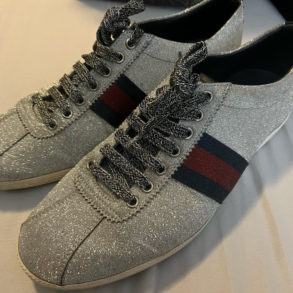 Gucci shoes
